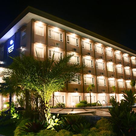 Mexolie Hotel Kebumen Exterior foto